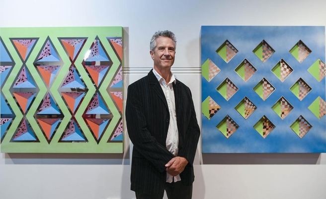 Geoffrey Drake-Brockman Looking Glass The West Australian Picture by Iain Gillespie